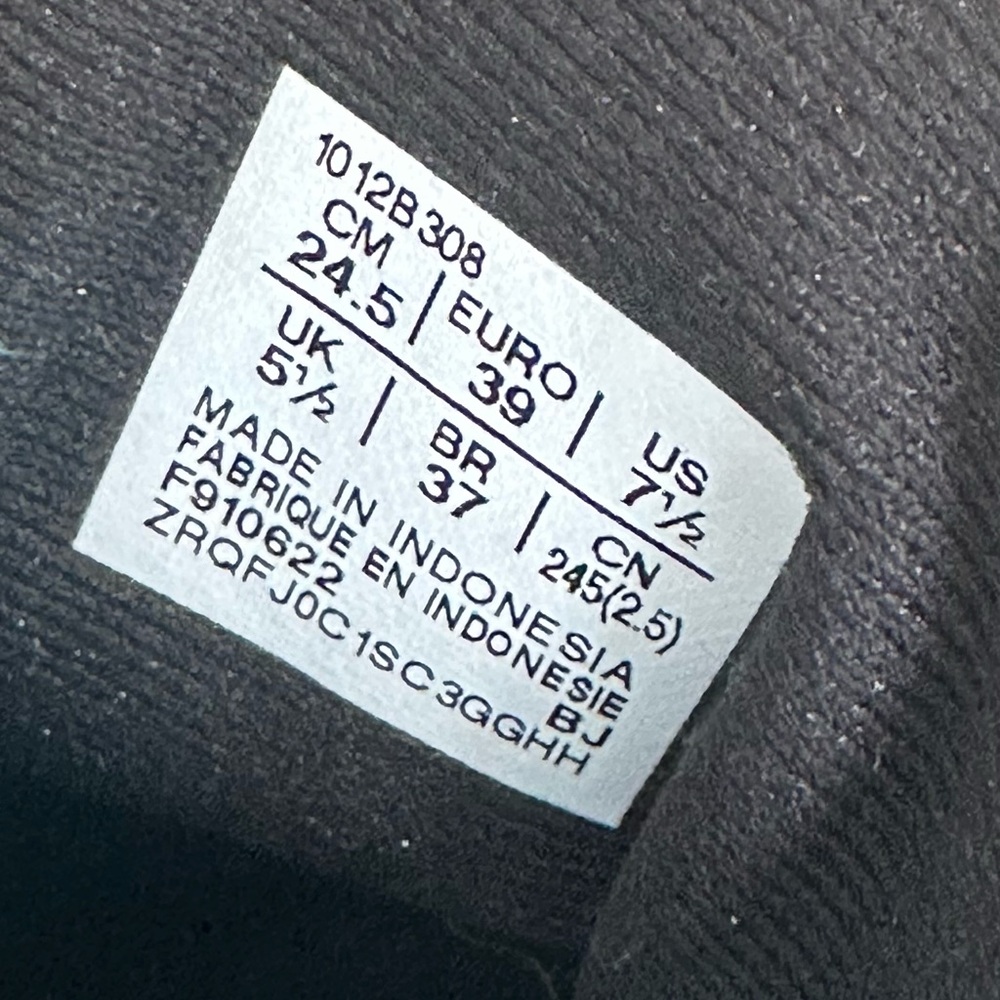 ASICS Women's Gel-Cumulus 24 EKIDEN Running Shoes. Sz 7.5.Aquarium/Black - Picture 12 of 12
